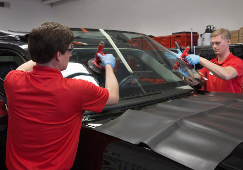 Navigating Auto Glass Repair in Dallas